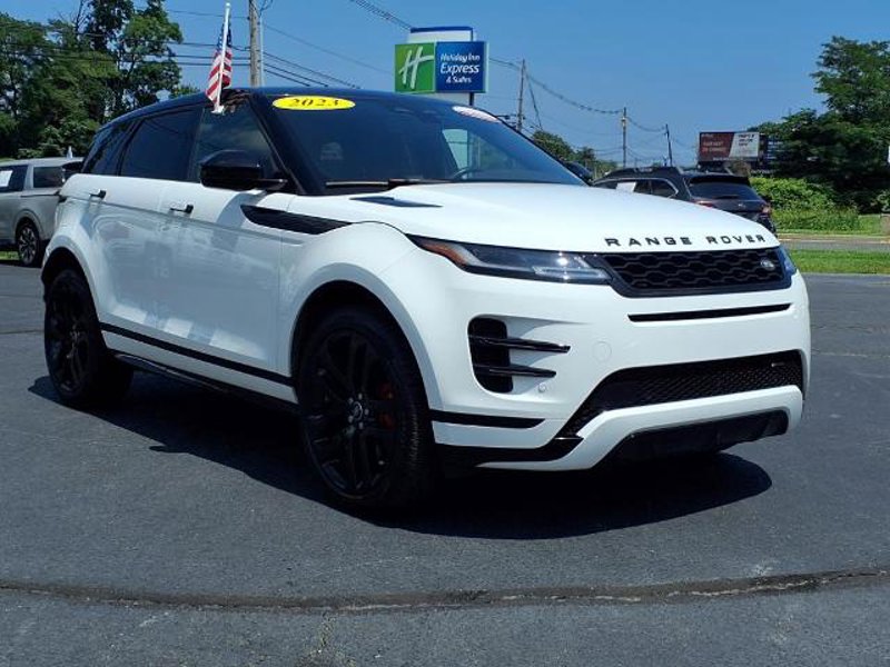 Used 2023 Land Rover Range Rover Evoque R-Dynamic SE image 1