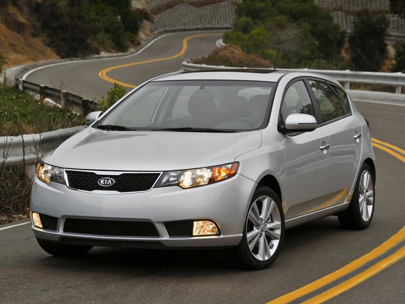 Used 2013 Kia Forte EX image 1