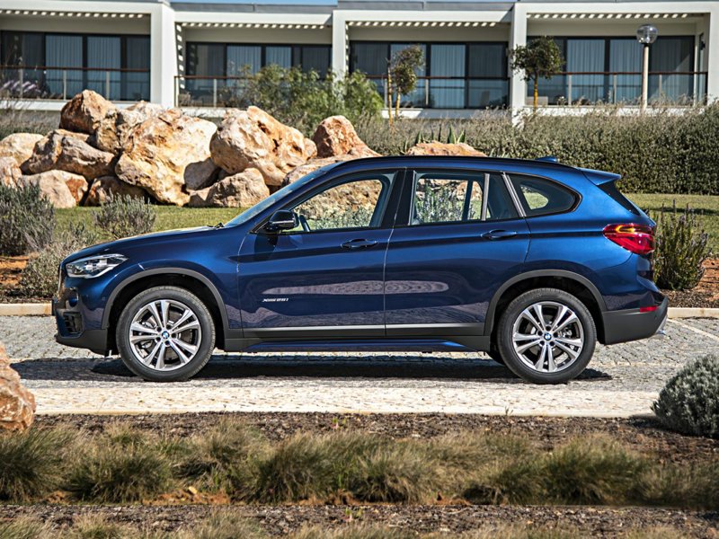 Used 2017 BMW X1 sDrive28i image 1