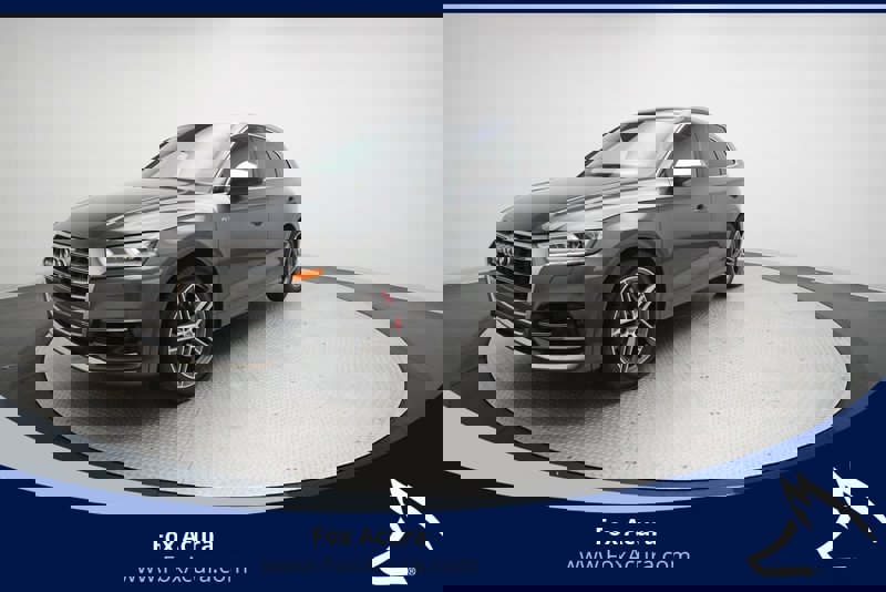 Used 2018 Audi SQ5 Prestige w/ Prestige Package image 1