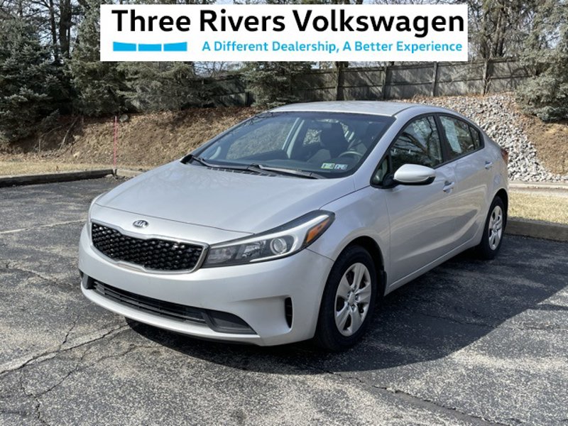 Used 2017 Kia Forte LX w/ LX Popular Package image 1