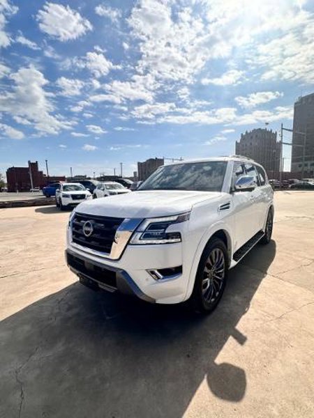 Certified 2024 Nissan Armada Platinum image 1