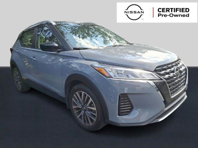 Certified 2021 Nissan Kicks SV image 1