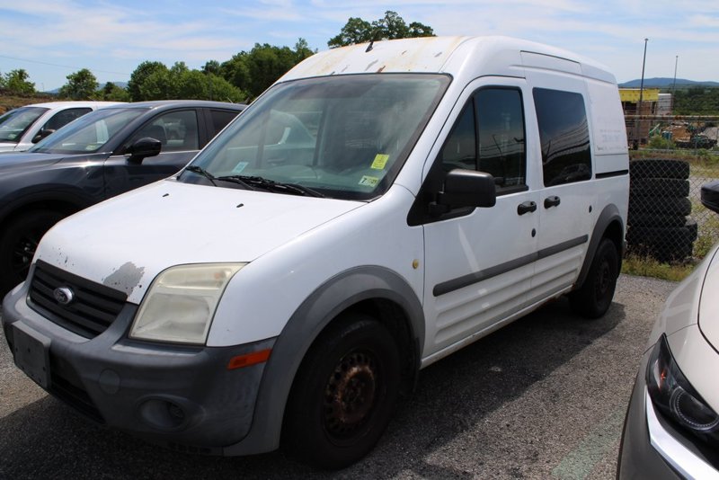 Used 2010 Ford Transit Connect XL image 1