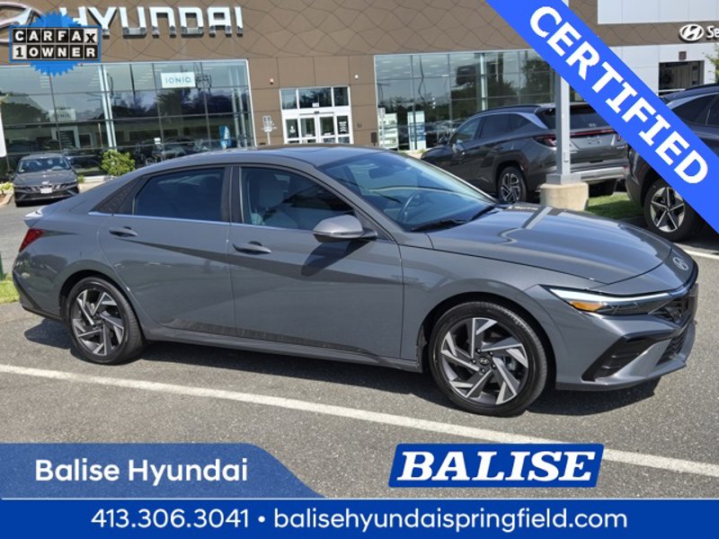 Used 2024 Hyundai Elantra Limited image 1