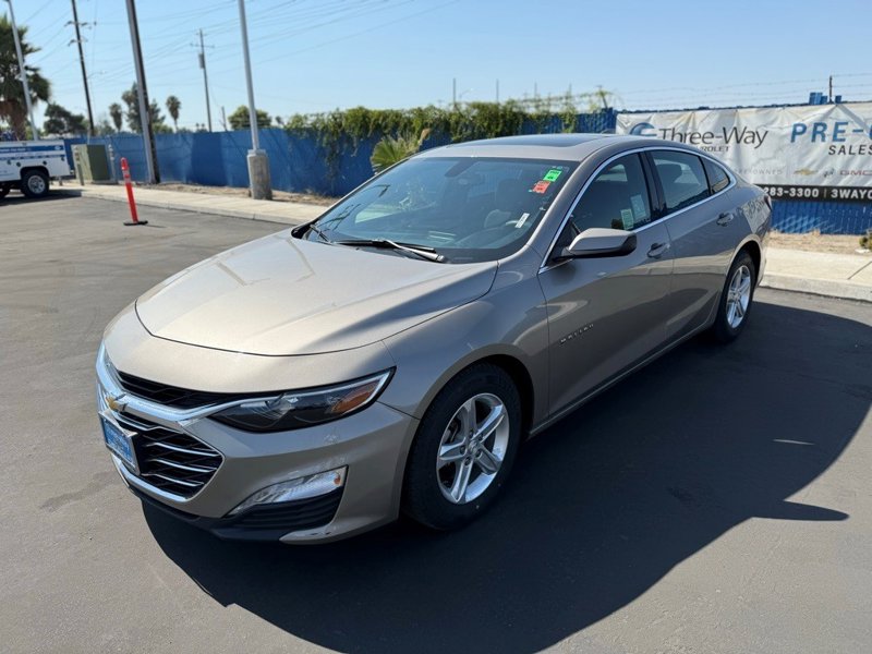 Certified 2022 Chevrolet Malibu LT image 1