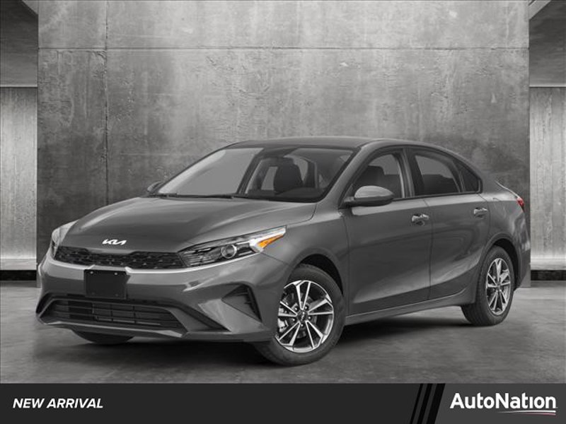 Used 2023 Kia Forte LXS image 1