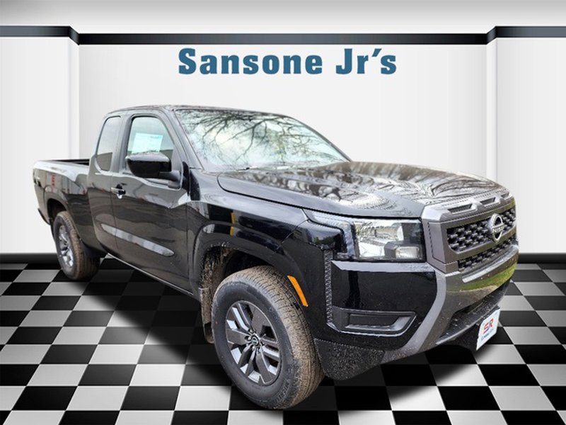 Certified 2025 Nissan Frontier SV image 1