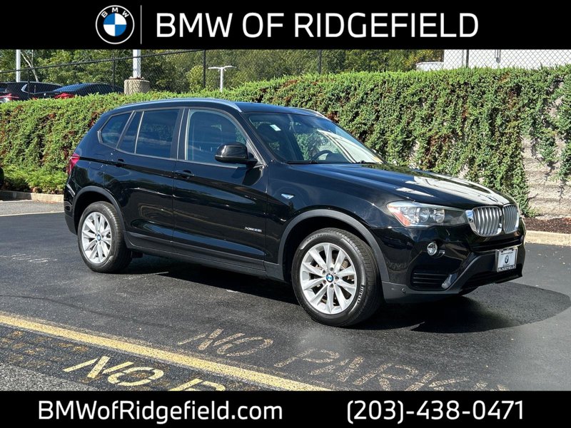 Used 2017 BMW X3 xDrive28i image 1