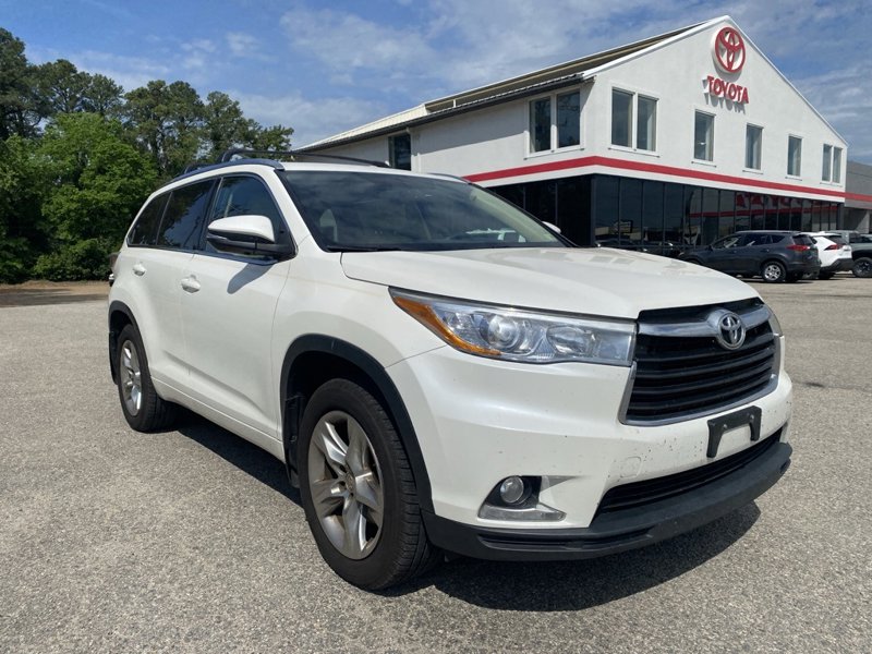 Used 2015 Toyota Highlander Limited image 1