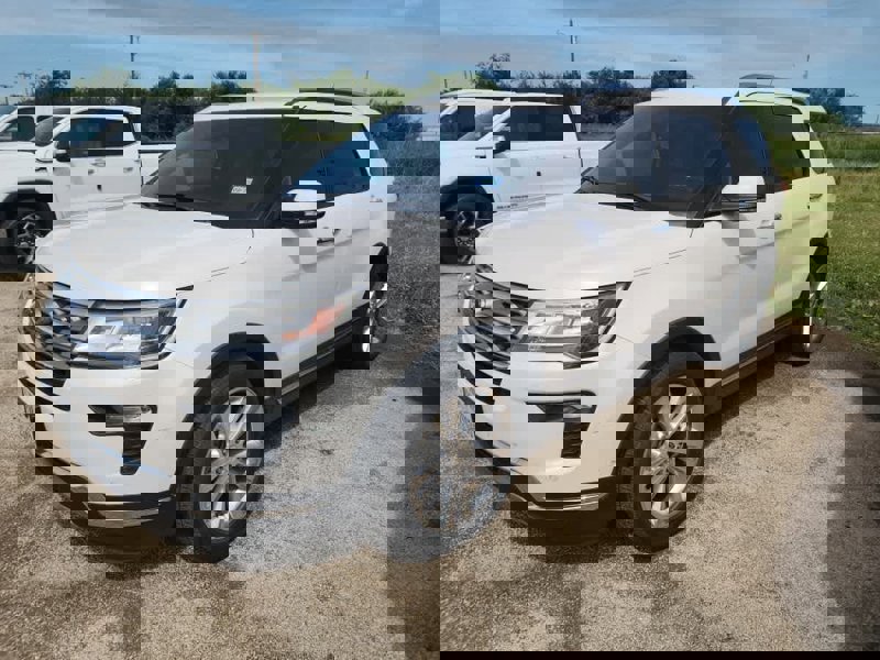 Used 2018 Ford Explorer Limited w/ Equipment Group 301A image 1