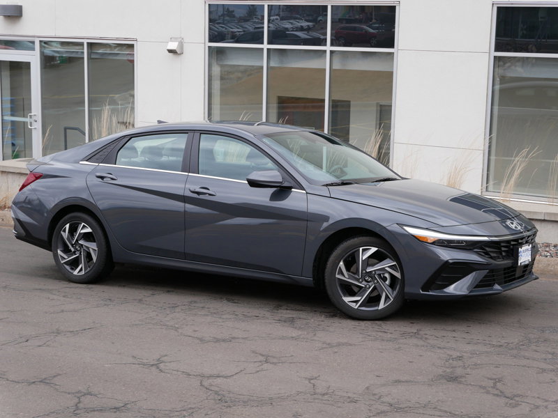 Certified 2024 Hyundai Elantra SEL w/ Convenience Package image 1