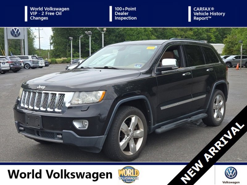 Used 2013 Jeep Grand Cherokee Overland Summit image 1