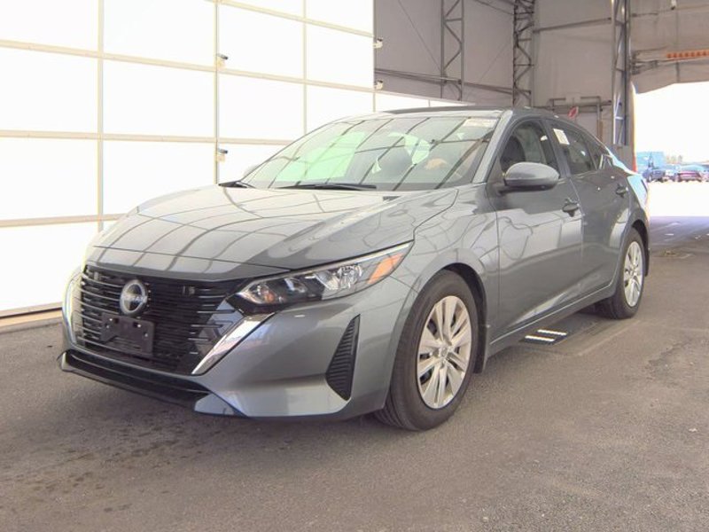 Used 2024 Nissan Sentra S image 1