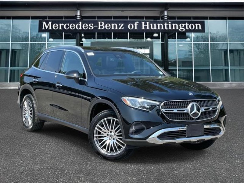 Certified 2025 Mercedes-Benz GLC 300 4MATIC image 1