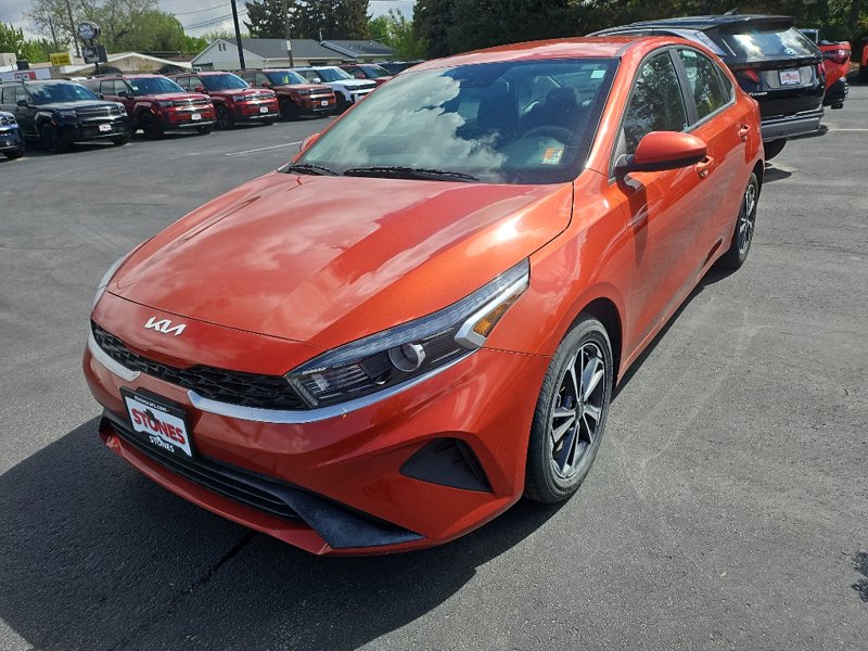 Certified 2023 Kia Forte LXS image 1