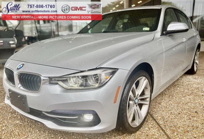 Used 2018 BMW 330i xDrive Sedan image 1