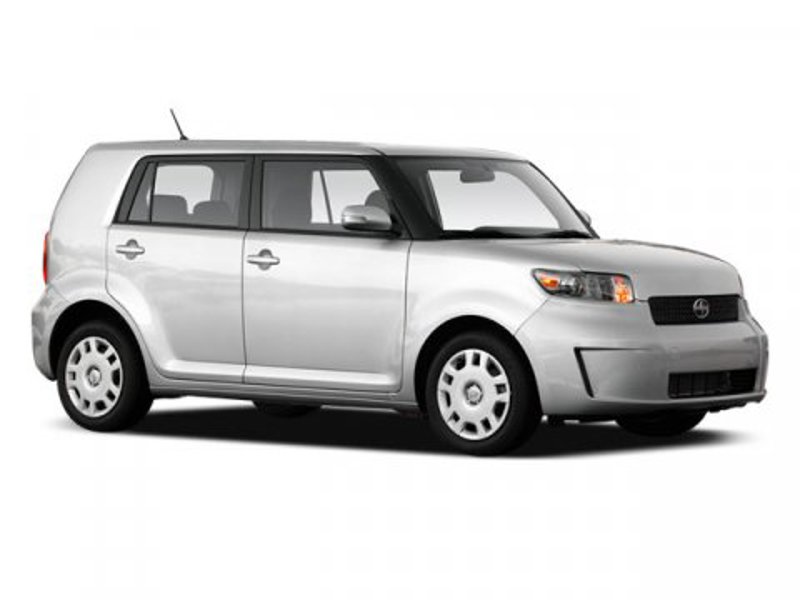 Used 2009 Scion xB image 1