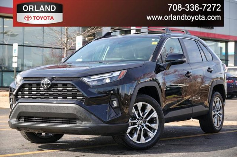 Certified 2022 Toyota RAV4 XLE Premium image 1