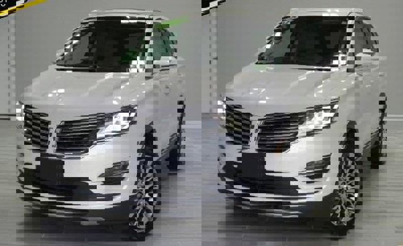 Used 2018 Lincoln MKC Reserve w/ Lincoln MKC Climate Package image 1