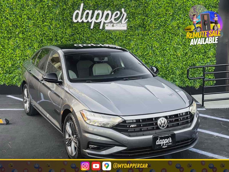 Used 2019 Volkswagen Jetta R-Line image 1
