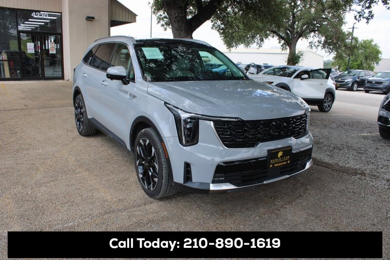 Certified 2024 Kia Sorento SX image 1