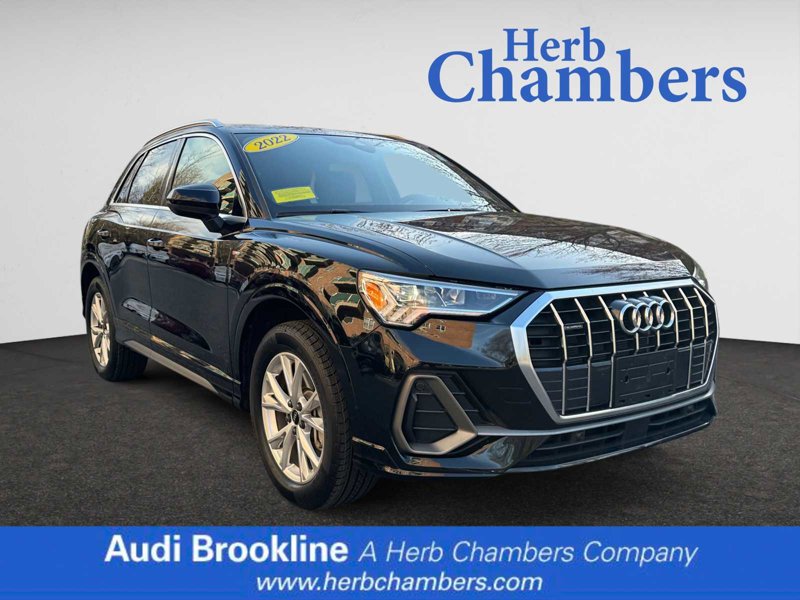 Certified 2022 Audi Q3 2.0T Premium Plus w/ Premium Plus Package image 1