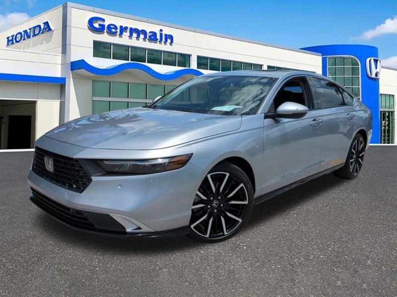 Certified 2025 Honda Accord Touring image 1