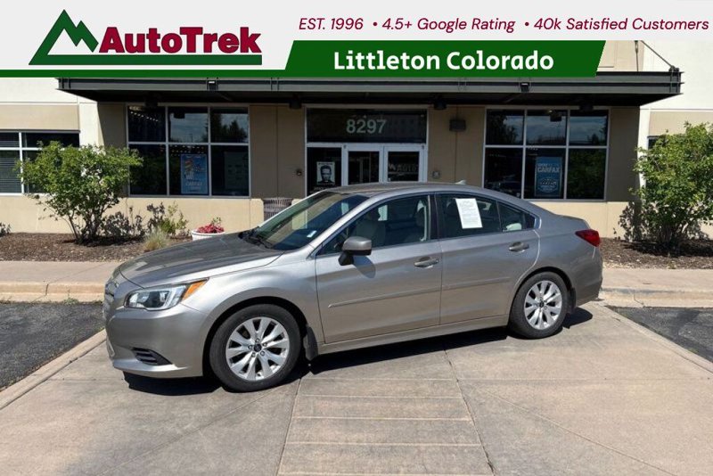 Used 2017 Subaru Legacy 2.5i Premium image 1