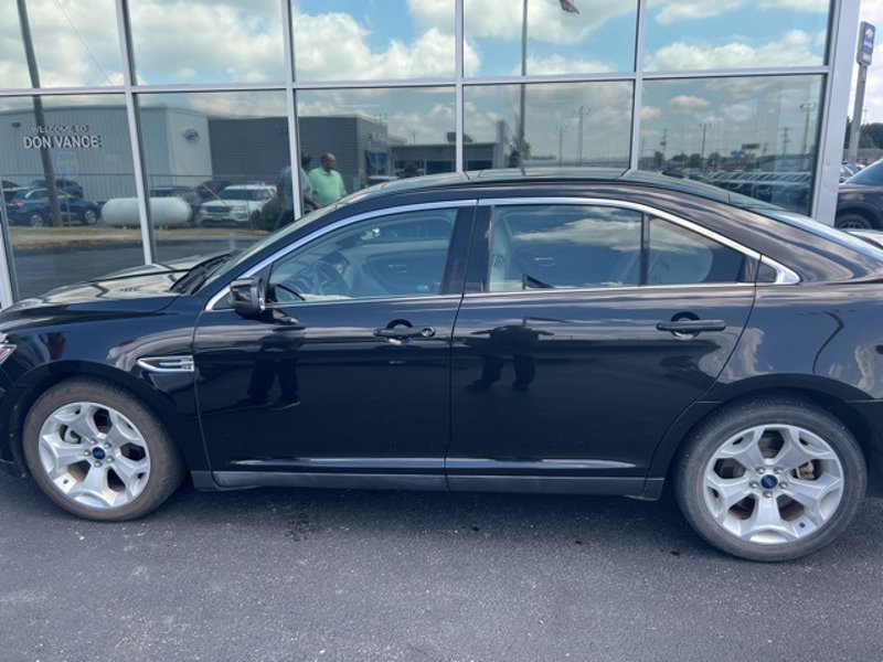 Used 2011 Ford Taurus SEL w/ 202A Rapid Spec Order Code image 1