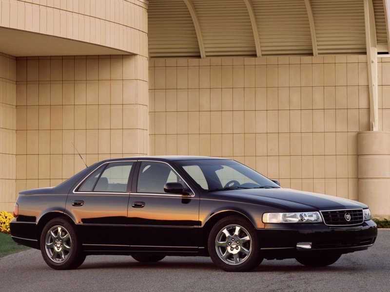 Used 2003 Cadillac Seville STS w/ Preferred Equipment Group image 1