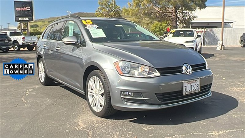 Used 2015 Volkswagen Golf TDI SE image 1