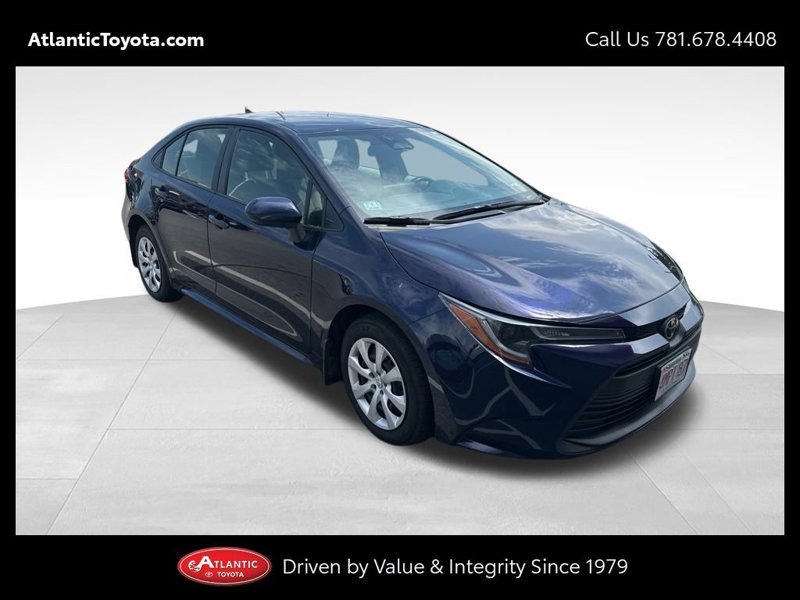 Used 2024 Toyota Corolla LE image 1