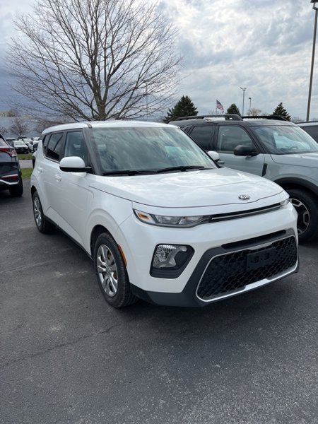 Certified 2021 Kia Soul LX image 1