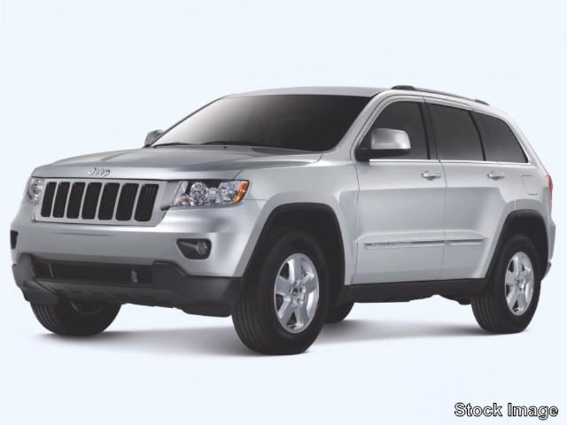 Used 2012 Jeep Grand Cherokee SRT8 w/ Luxury Group II image 1