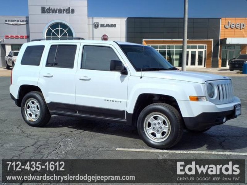 Used 2017 Jeep Patriot Sport w/ Power Value Group image 1