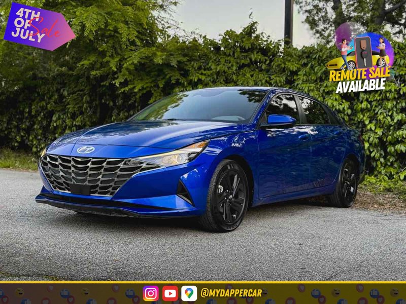 Used 2022 Hyundai Elantra SEL w/ Convenience Package image 1