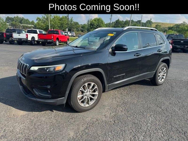 Used 2019 Jeep Cherokee Latitude Plus image 1