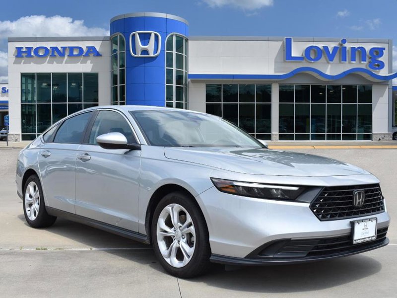 Certified 2024 Honda Accord LX image 1