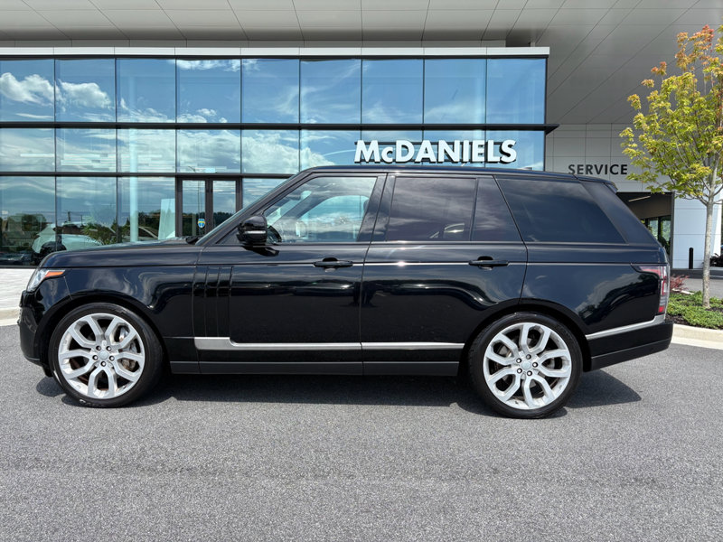 Used 2017 Land Rover Range Rover Supercharged image 1