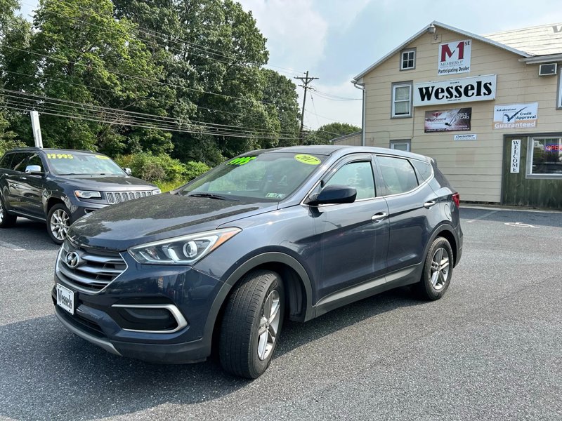 Used 2017 Hyundai Santa Fe Sport image 1