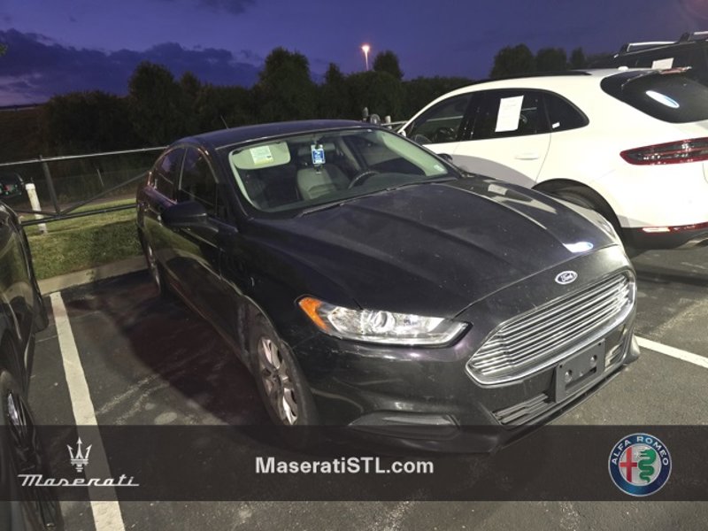 Used 2015 Ford Fusion S image 1