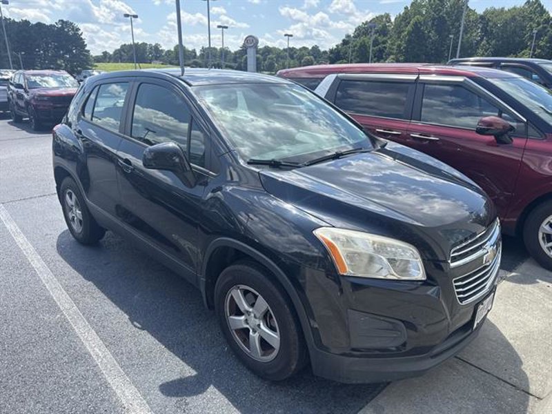 Used 2015 Chevrolet Trax LS w/ LPO, Protection Package image 1