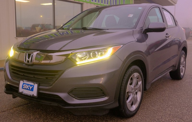 Used 2021 Honda HR-V LX image 1