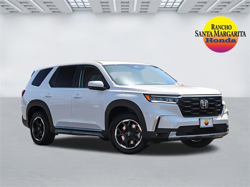 Certified 2025 Honda Pilot EX-L image 1