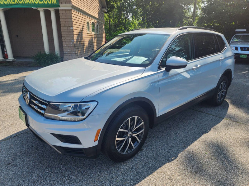 Used 2018 Volkswagen Tiguan SE image 1