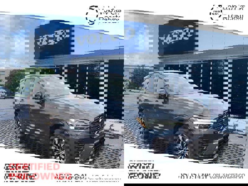 Certified 2025 Volvo XC60 B5 Core w/ Protection Package Premier image 1