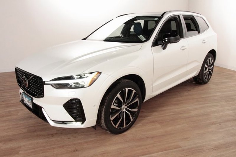 Certified 2024 Volvo XC60 B5 Plus w/ Protection Package Premier image 1