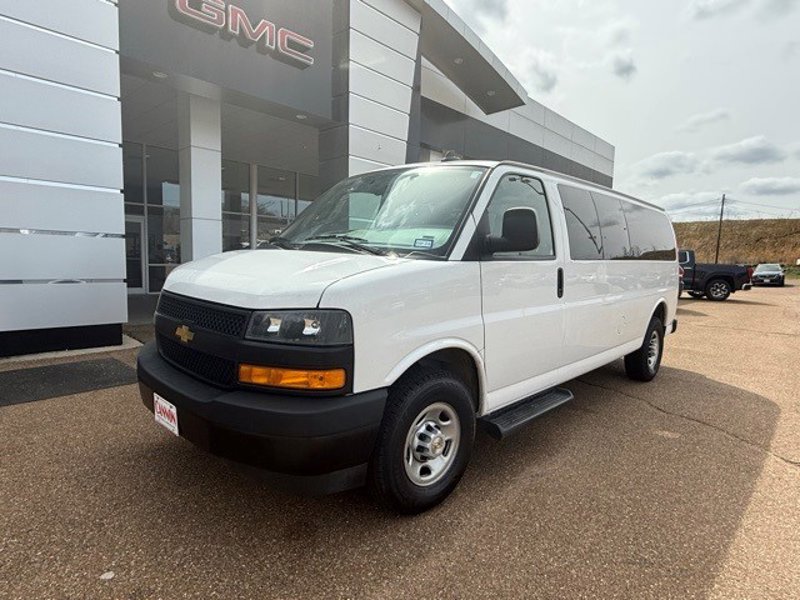 Certified 2022 Chevrolet Express 3500 LS image 1