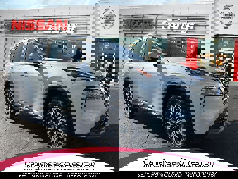 Certified 2023 Nissan Rogue SV image 1